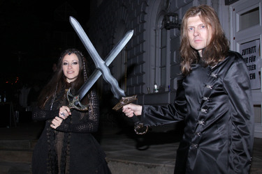 John Kelly, Maite Itoiz