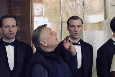 Jirí Menzel mit Schauspielerin