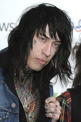 Trace Cyrus (Metro Station)