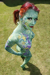 Pflanzenfrau / Plant-Woman