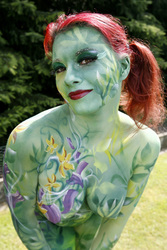 Pflanzenfrau / Plant-Woman