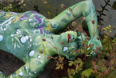 Pflanzenfrau / Plant-Woman