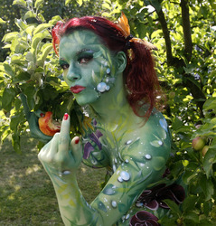 Pflanzenfrau / Plant-Woman