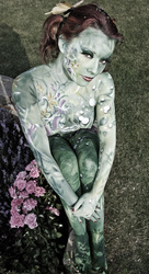 Pflanzenfrau / Plant-Woman