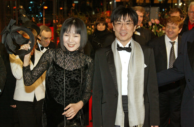 Kaori Momoi, Issey Ogata