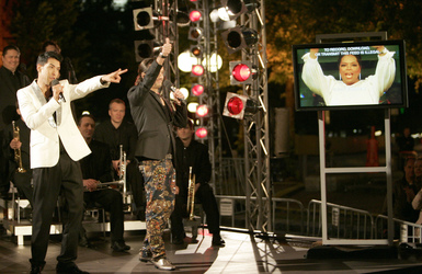 Oscar Loya, Alex Christensen, Oprah Winfrey