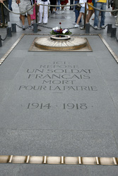 Triumphbogen / Arc de Triomphe