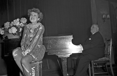 Ethel Reschke, Rudolf Nelson