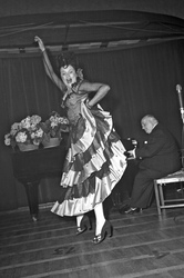 Ethel Reschke, Rudolf Nelson