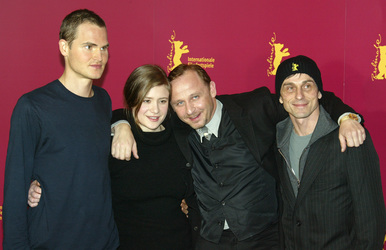 Fabian Hinrichs, Julia Jentsch, Alexander Held, André Hennicke
