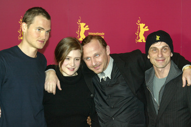 Fabian Hinrichs, Julia Jentsch, Alexander Held, André Hennicke