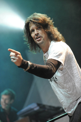 Kelly Hansen (Foreigner)
