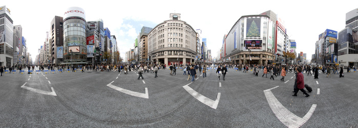 Straßenkreuzung in Ginza