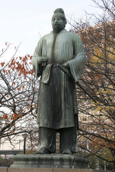 Samurai Statue am Kaiserlichen Garten