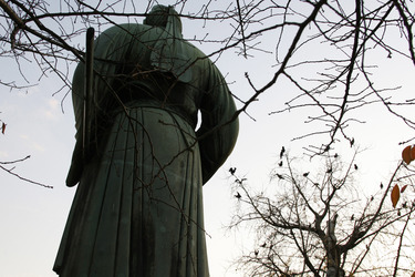 Samurai Statue am Kaiserlichen Garten