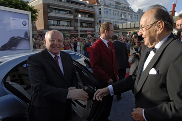 Michail Gorbatschow, Hans-Dietrich Gensche