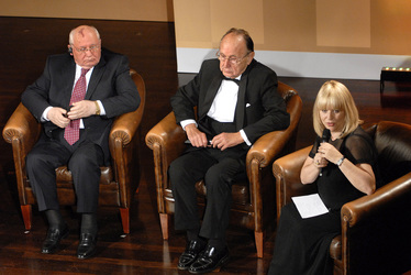 Michail Gorbatschow, Hans-Dietrich Genscher, Patricia Riekel