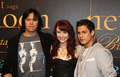 Chaske Spencer, Bryce Dallas Howard, Bronson Pelletier