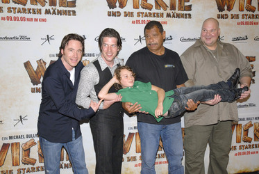 Michael Bully Herbig, Nic Romm, Günther Kaufmann, Jörg Moukaddam, Jonas Haemmerle