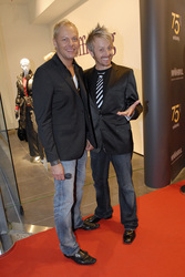 Uwe Fahrenkrog-Petersen, Ross Antony