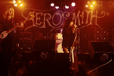 Tom Hamilton, Steven Tyler