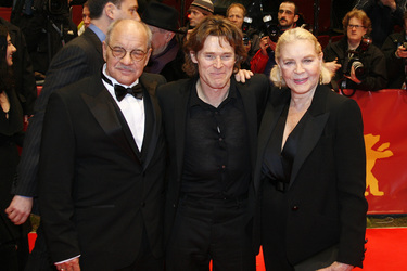 Paul Schrader, Willem Dafoe, Lauren Bacall