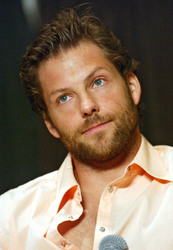 Jamie Bamber