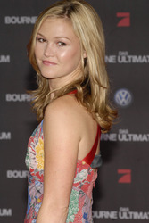 Julia Stiles