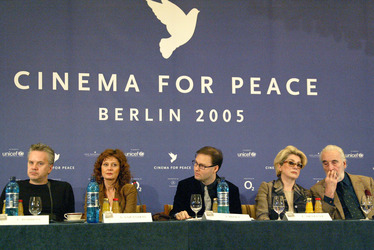Tim Robbins, Susan Sarandon, Jaka Bililj, Catherine Deneuve, Christopher Lee