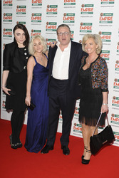 Lois Winstone, Jaime Winstone, Ray Winstone