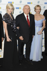 Anastasia Virganskaya, Michail Sergejewitsch Gorbatschow, J. K. Rowling