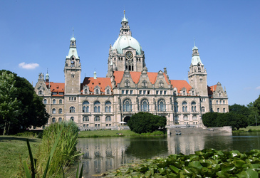 Das neue Rathaus am Maschpark