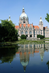 Das neue Rathaus am Maschpark