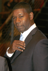 Dennis Haysbert