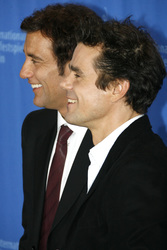 Clive Owen, Tom Tykwer