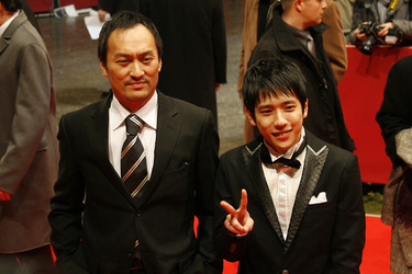 Ken Watanabe, Kazunari Ninomiya
