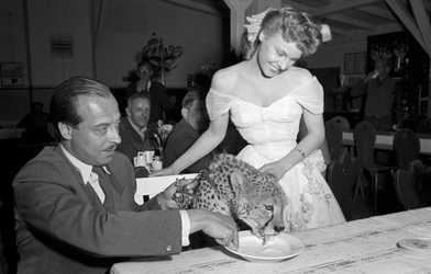 Rolf Kutschera, Eva Ingeborg Scholz