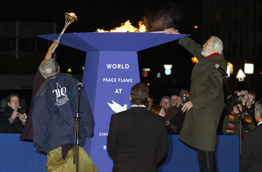 Ela Gandhi, Ralf Möller, Christopher Lee