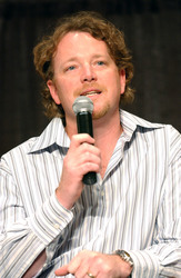 Robert Duncan McNeill