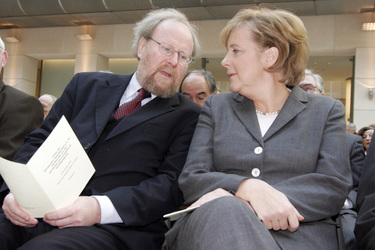 Wolfganng Thierse, Angela Merkel