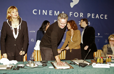 Veronica Ferres, Tim Robbins