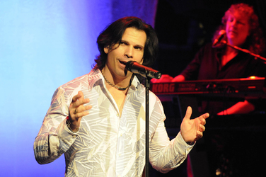 Rob Moratti, Jim Gilmour