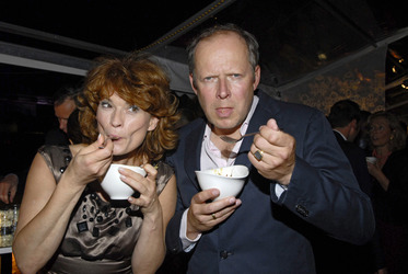 Gabrielle Scharnitzky, Axel Milberg