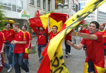 Fans aus Spanien auf der Fanmeile