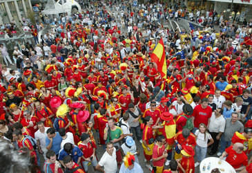 Fans aus Spanien auf der Fanmeile