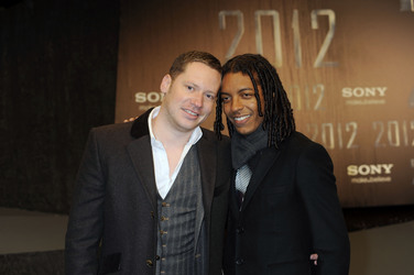 Marco Kreuzpaintner mit Freund Kelnner