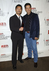 Yul Kwon, Russell Wong