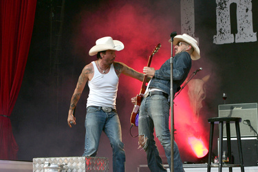 Alec 'Boss Burns' Völkel, Stefan 'Russ T. Rocket' Buehler (The BossHoss)