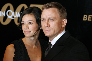 Satsuki Mitchell, Daniel Craig