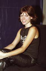 Nicole de Boer